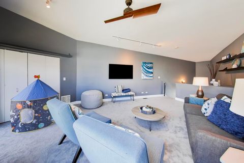 Tiny photo for 2826 N Talman Avenue #A, Chicago, IL 60618 (MLS # 12594444)