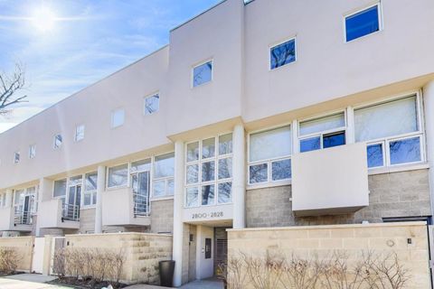 Photo of 2826 N Talman Avenue #A, Chicago, IL 60618 (MLS # 12594444)