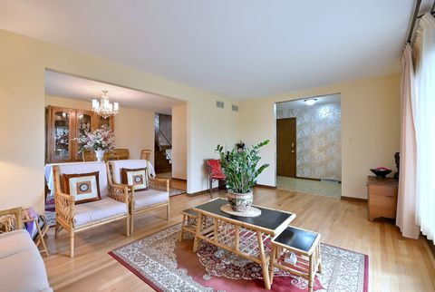 Tiny photo for 7221 Bayberry Lane, Darien, IL 60561 (MLS # 12619305)