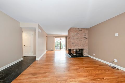 Tiny photo for 2S753 Avenue Orleans Avenue, Oak Brook, IL 60523 (MLS # 12566289)