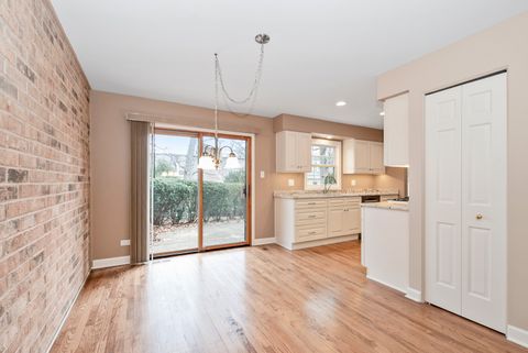 Tiny photo for 2S753 Avenue Orleans Avenue, Oak Brook, IL 60523 (MLS # 12566289)