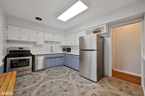 Tiny photo for 316 S Mount Prospect Road, Mount Prospect, IL 60056 (MLS # 12422750)