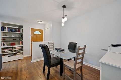 Tiny photo for 316 S Mount Prospect Road, Mount Prospect, IL 60056 (MLS # 12422750)