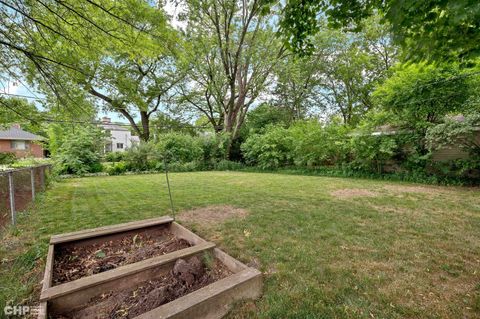 Tiny photo for 316 S Mount Prospect Road, Mount Prospect, IL 60056 (MLS # 12422750)