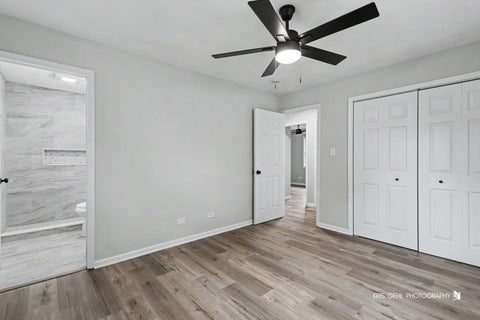 Tiny photo for 27 Evergreen Street, Elk Grove Village, IL 60007 (MLS # 12794971)