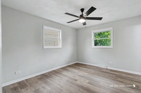 Tiny photo for 27 Evergreen Street, Elk Grove Village, IL 60007 (MLS # 12794971)