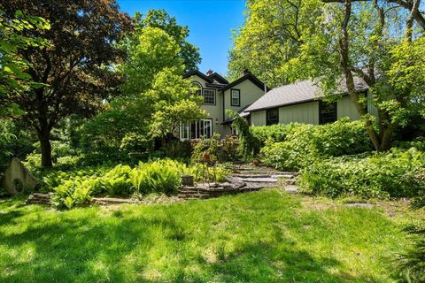 Tiny photo for 1301 S Batavia Avenue, Geneva, IL 60134 (MLS # 12466833)