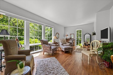 Tiny photo for 1301 S Batavia Avenue, Geneva, IL 60134 (MLS # 12466833)