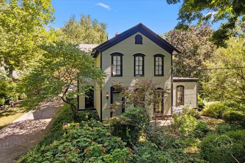 Photo of 1301 S Batavia Avenue, Geneva, IL 60134 (MLS # 12466833)