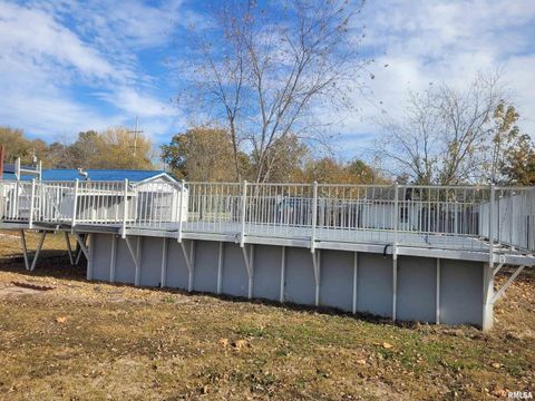 Tiny photo for 103 E Highline Road, Woodlawn, IL 62898 (MLS # EB460419)