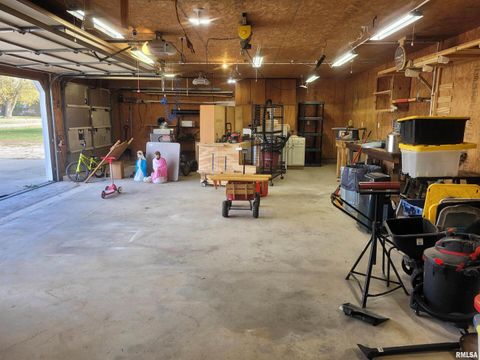 Tiny photo for 103 E Highline Road, Woodlawn, IL 62898 (MLS # EB460419)