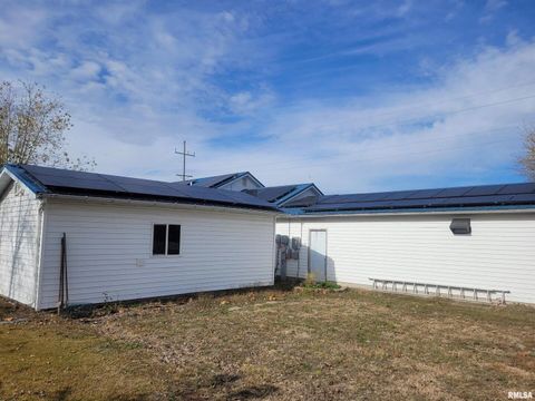 Tiny photo for 103 E Highline Road, Woodlawn, IL 62898 (MLS # EB460419)