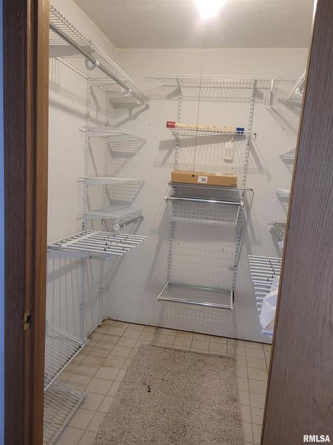 Tiny photo for 103 E Highline Road, Woodlawn, IL 62898 (MLS # EB460419)