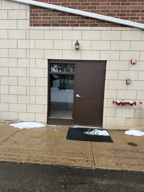 Tiny photo for 6961 Vine Street #303, Indian Head Park, IL 60525 (MLS # 12559058)