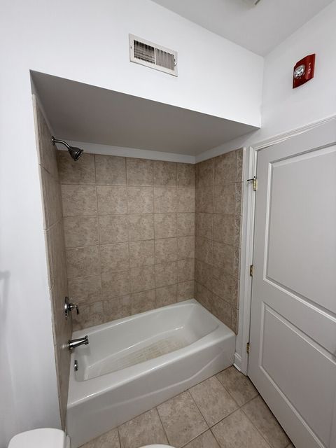 Tiny photo for 6961 Vine Street #303, Indian Head Park, IL 60525 (MLS # 12559058)