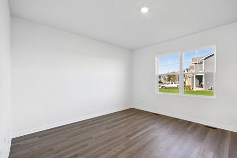 Tiny photo for 2154 Sandhill Court, Joliet, IL 60435 (MLS # 12636112)