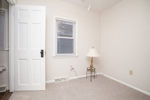 Tiny photo for 508 W Kelsey Street, Bloomington, IL 61701 (MLS # 12748543)