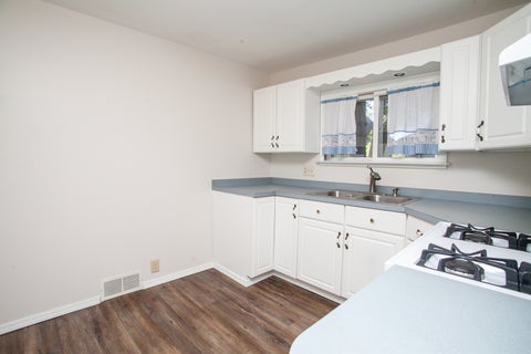 Tiny photo for 508 W Kelsey Street, Bloomington, IL 61701 (MLS # 12748543)