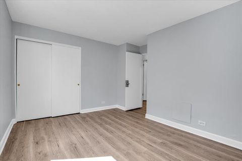 Tiny photo for 7351 N Ridge Boulevard #1A, Chicago, IL 60645 (MLS # 12631662)