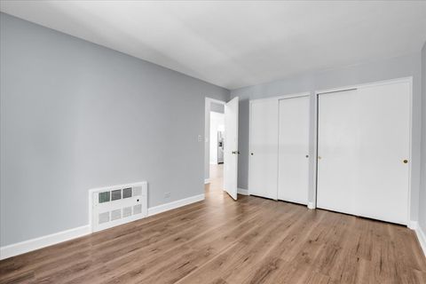 Tiny photo for 7351 N Ridge Boulevard #1A, Chicago, IL 60645 (MLS # 12631662)