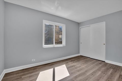 Tiny photo for 7351 N Ridge Boulevard #1A, Chicago, IL 60645 (MLS # 12631662)