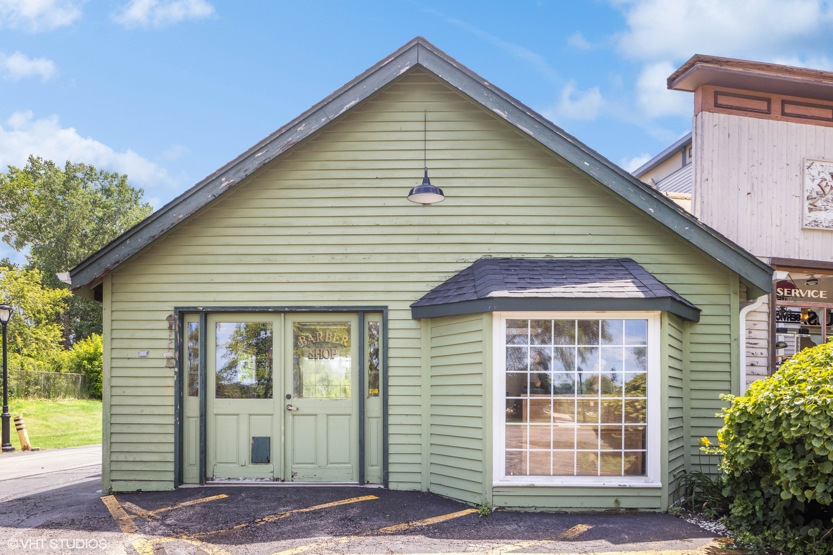 105 E Irving Park Road