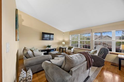 Tiny photo for 6844 Zurich Court #6844, Tinley Park, IL 60477 (MLS # 12617323)