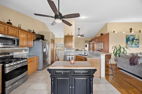 Tiny photo for 6844 Zurich Court #6844, Tinley Park, IL 60477 (MLS # 12617323)