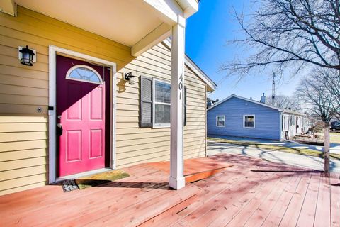Tiny photo for 401 E Lincoln Street, Sycamore, IL 60178 (MLS # 12587983)