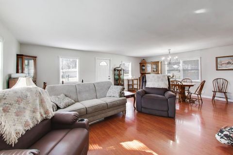 Tiny photo for 401 E Lincoln Street, Sycamore, IL 60178 (MLS # 12587983)