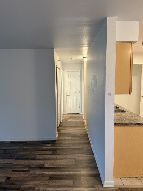 1900 W Knightsbridge Drive 1A
