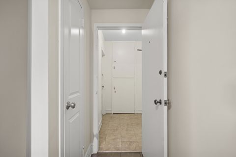 Tiny photo for 1585 Ridge Avenue #611, Evanston, IL 60201 (MLS # 12574276)