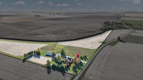 Tiny photo for 561 County Road 700 N, Sadorus, IL 61872 (MLS # 12503579)