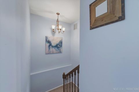 Tiny photo for 1601 Castbourne Court, Wheaton, IL 60189 (MLS # 12572774)