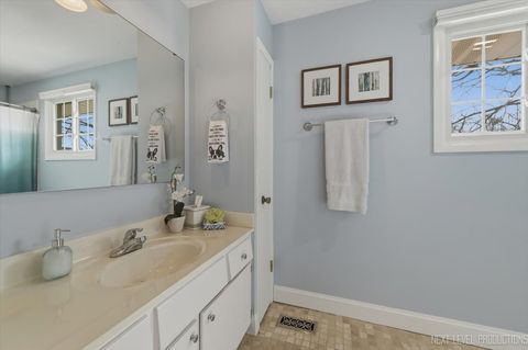 Tiny photo for 1601 Castbourne Court, Wheaton, IL 60189 (MLS # 12572774)