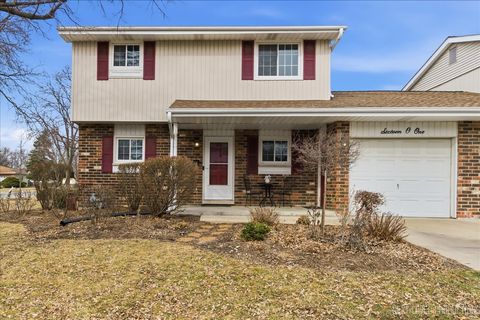Photo of 1601 Castbourne Court, Wheaton, IL 60189 (MLS # 12572774)
