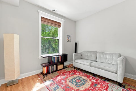 Tiny photo for 1330 W Bryn Mawr Avenue #2, Chicago, IL 60660 (MLS # 12736335)