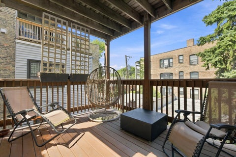 Tiny photo for 1330 W Bryn Mawr Avenue #2, Chicago, IL 60660 (MLS # 12736335)