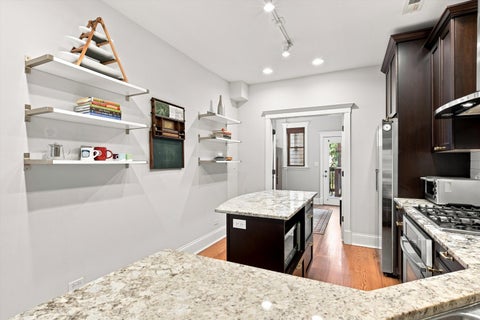 Tiny photo for 1330 W Bryn Mawr Avenue #2, Chicago, IL 60660 (MLS # 12736335)