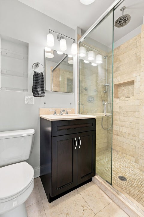 Tiny photo for 1330 W Bryn Mawr Avenue #2, Chicago, IL 60660 (MLS # 12736335)