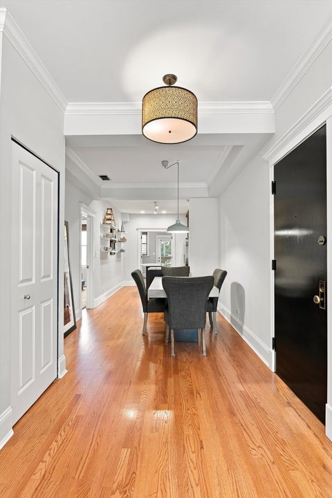Tiny photo for 1330 W Bryn Mawr Avenue #2, Chicago, IL 60660 (MLS # 12736335)