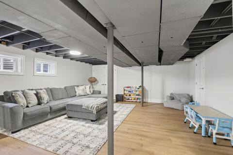 Tiny photo for 1285 Warwick Court, Deerfield, IL 60015 (MLS # 12490218)