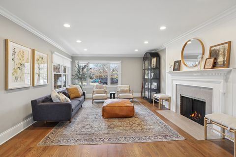 Tiny photo for 1285 Warwick Court, Deerfield, IL 60015 (MLS # 12490218)