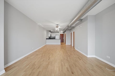 Tiny photo for 1610 W Fullerton Avenue #403, Chicago, IL 60614 (MLS # 12743486)