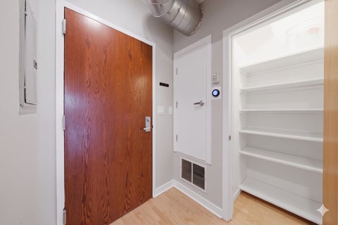 Tiny photo for 1610 W Fullerton Avenue #403, Chicago, IL 60614 (MLS # 12743486)