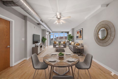 Tiny photo for 1610 W Fullerton Avenue #403, Chicago, IL 60614 (MLS # 12743486)