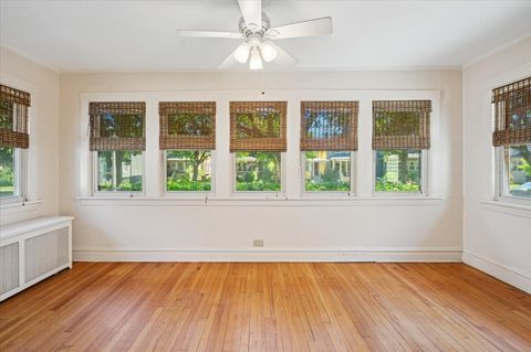 Tiny photo for 723 Wesley Avenue, Oak Park, IL 60304 (MLS # 12474236)