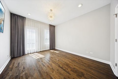 Tiny photo for 1600 N New England Avenue #4, Chicago, IL 60707 (MLS # 12431435)