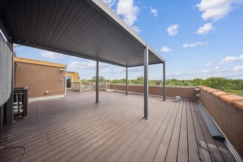 Tiny photo for 1600 N New England Avenue #4, Chicago, IL 60707 (MLS # 12431435)