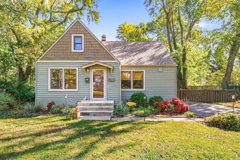 Photo of 14341 Knox Avenue, Midlothian, IL 60445 (MLS # 12777318)